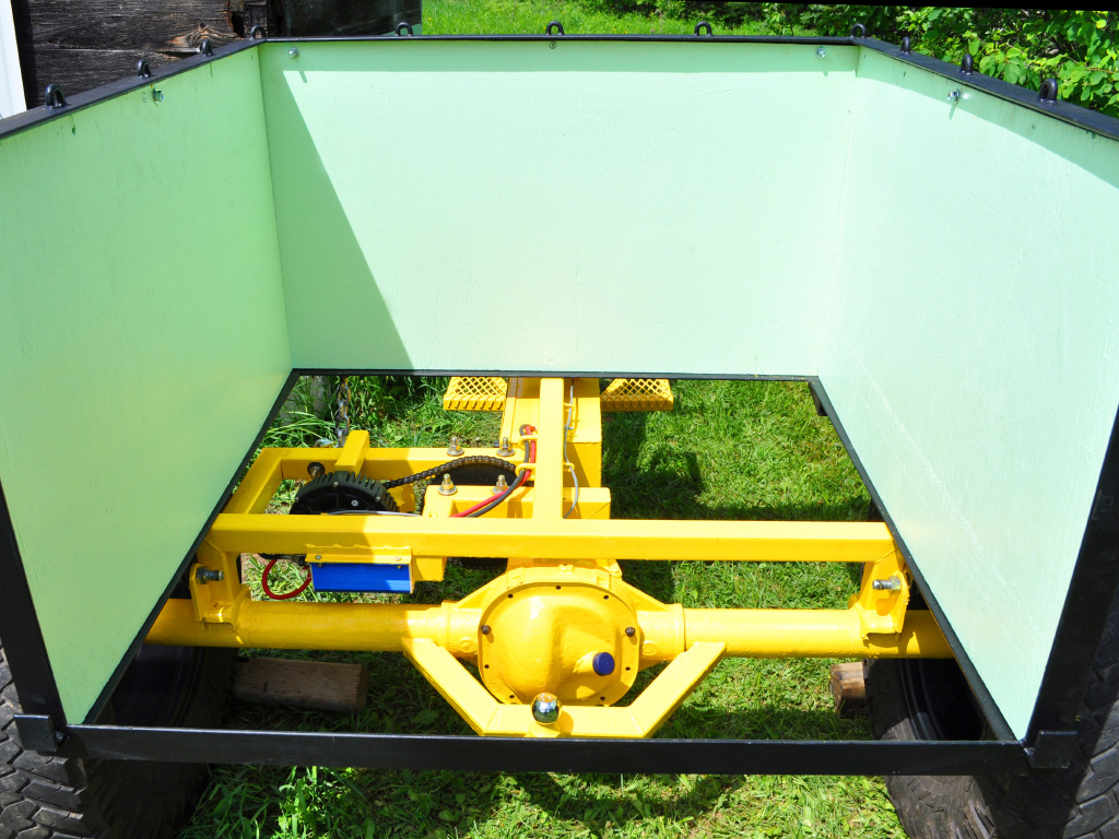 YardMule Electric Tractor - rear frame
